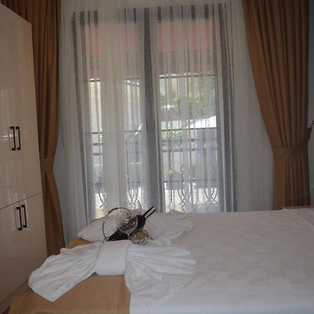Garden Elisa Hotel Istambul Extérieur photo